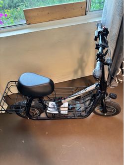 Eletric scooter