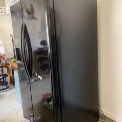 Refrigerator For Sale 