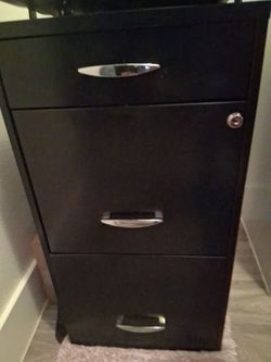 Three drawers filing cabinet