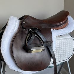 Crosby All Purpose 17.5 Saddle 