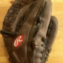 Rawlings Player Preferred Baseball Glove 