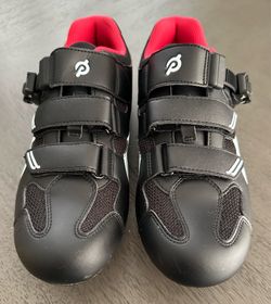 PELOTON SHOES - 39 (8.5 US)