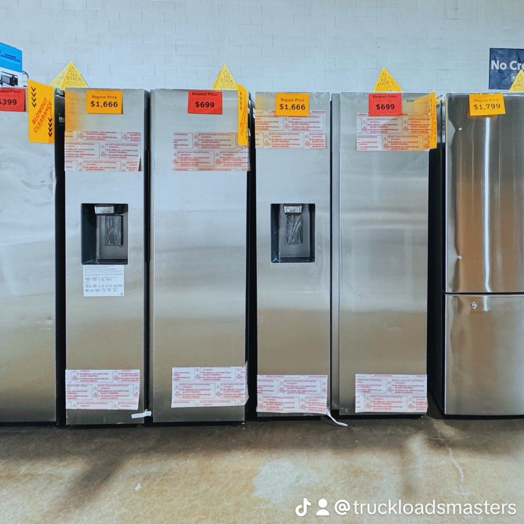 Samsung Refrigerator SALE!⭐️$699!