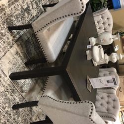 Jeanette Black/Linen Dining Room Set (Dining table and Chairs
