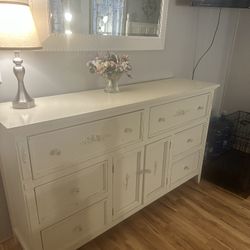 Farmhouse Dresser & Mirror