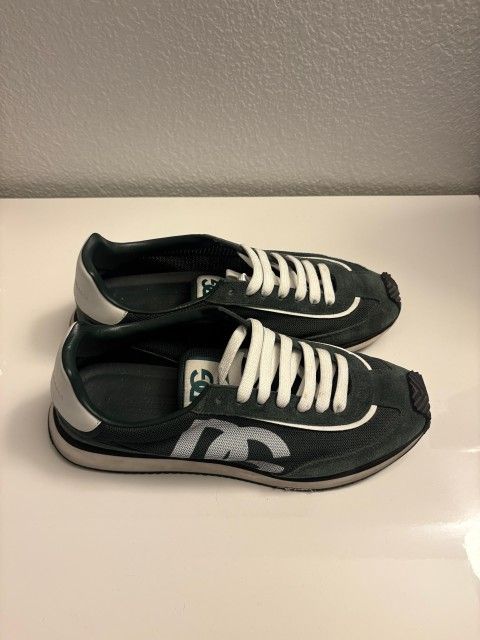 DG CUSHION sneakers (Size 10.5)