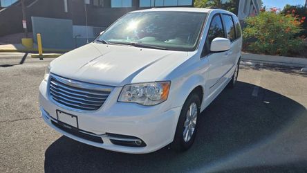 2016 Chrysler Town & Country