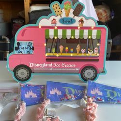 Disneyland Cream Prop