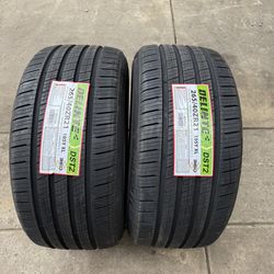 New 2 tires 265/40/21 delinte