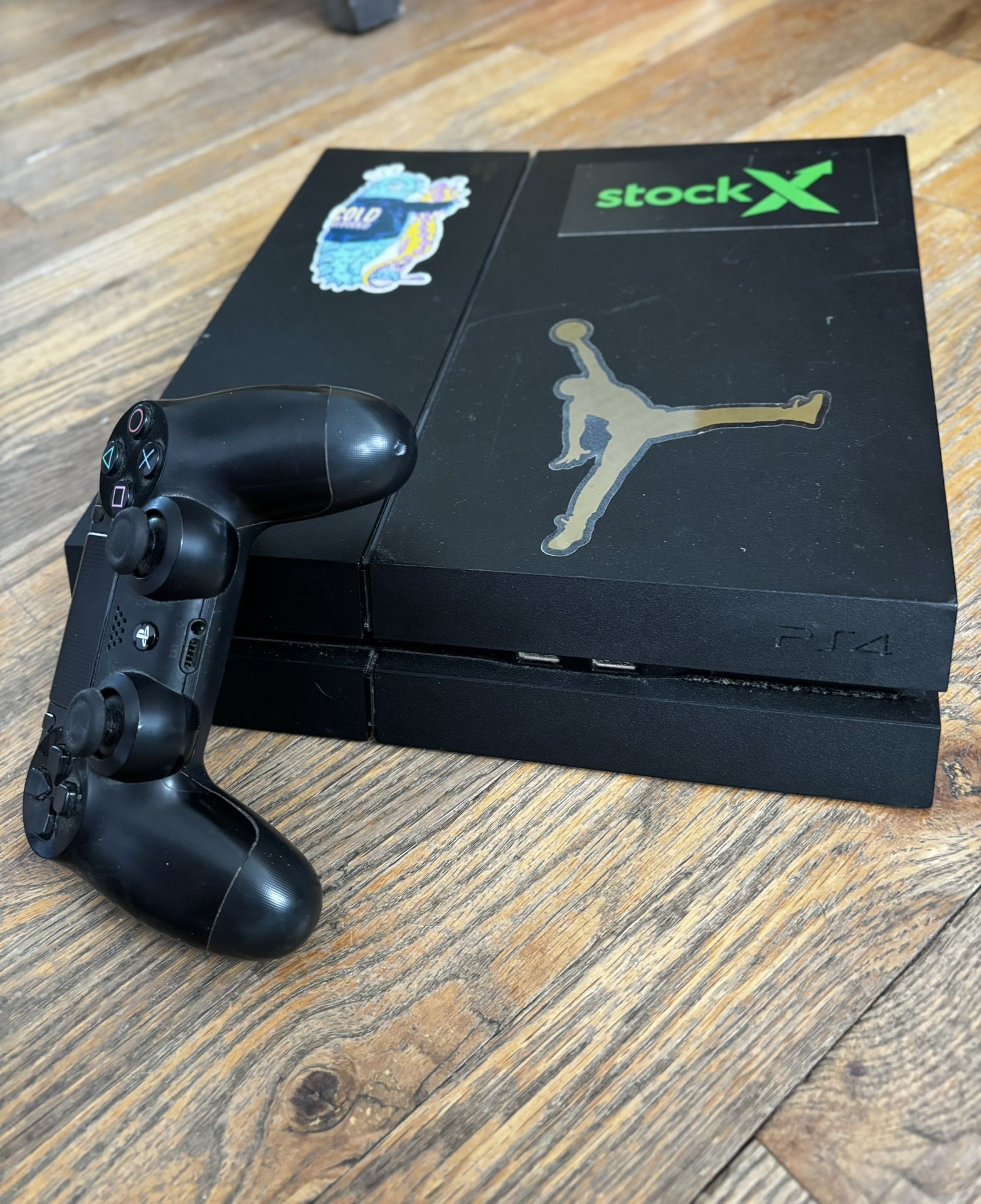 Standard PS4 With Controller