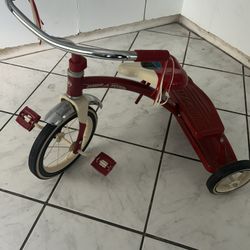 Tricycle