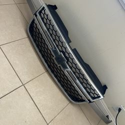2003 to 2007 HD cat eye grill OEM