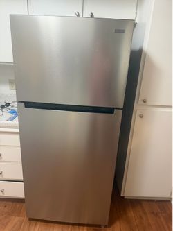 Vissani fridge