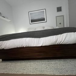 Westelm King Platform bed frame