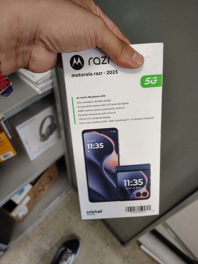 Razr 2025