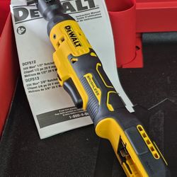 Brand New DEWALT ATOMIC 20V MAX Cordless 3/8 in. Ratchet (Tool Only)