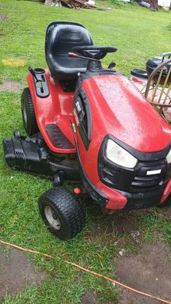 Craftsman yt3000 series lawn tractor