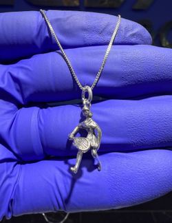925 Sterling Silver Tennis Player Pendant 1" Necklace Box Chain 1mm 18" 3.8 grams