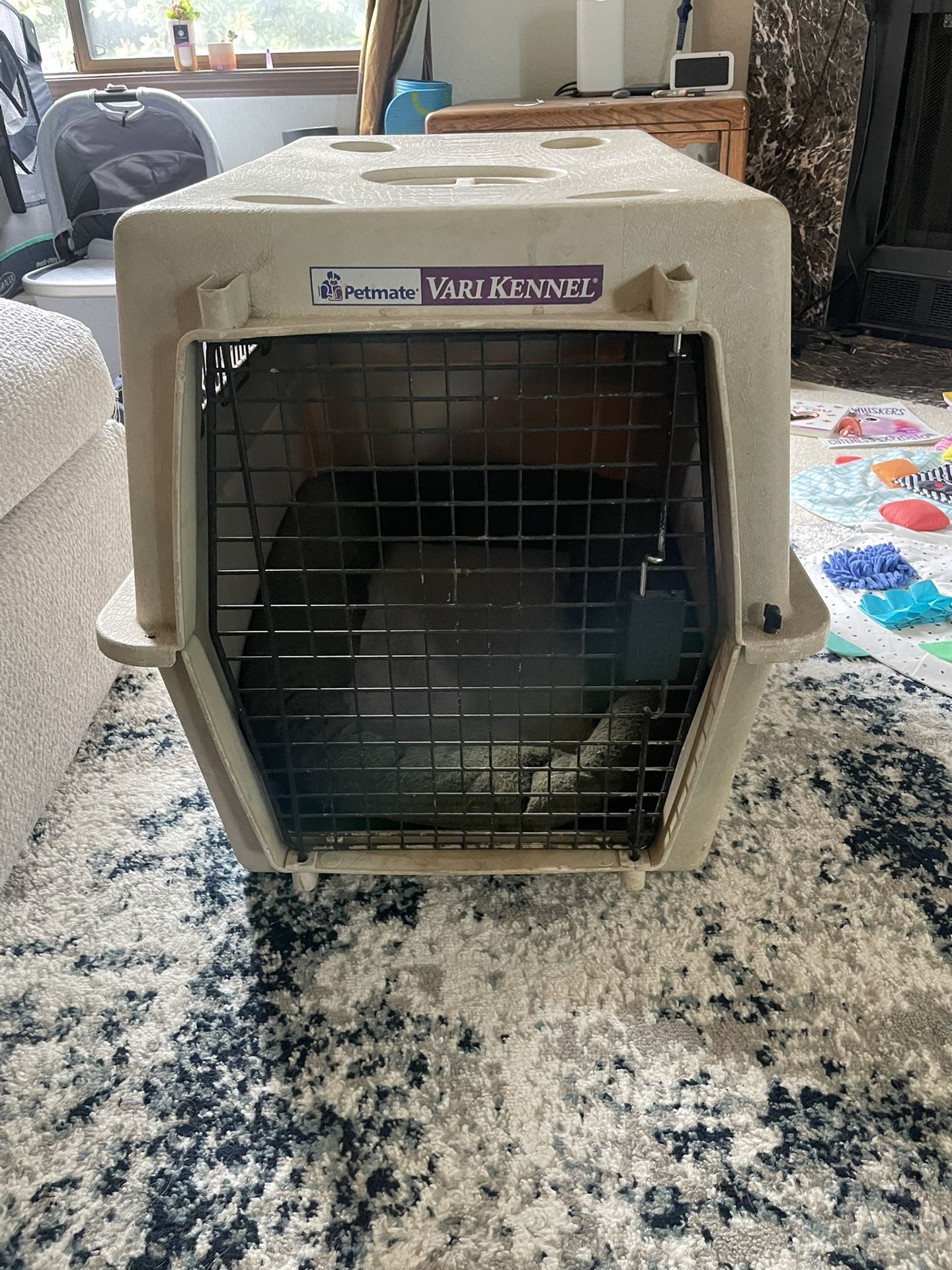 Dog Kennel (medium Large ) Up To 70lbs