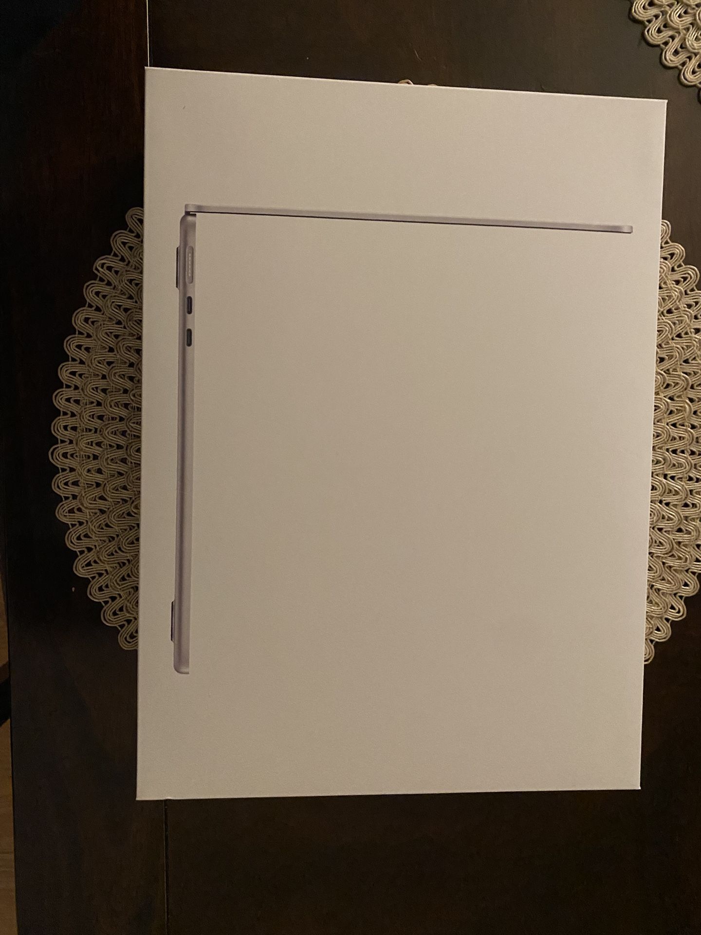MacBook Air (13-inch, M4, 2025)