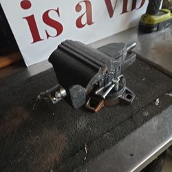 Vise Stand