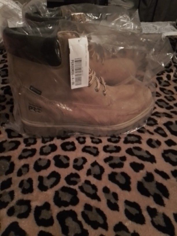 TIMBERLAND BOOTS