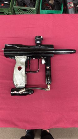 Huge Lot of Paintball Gun Marker Barrel Gear Tanks Accessories