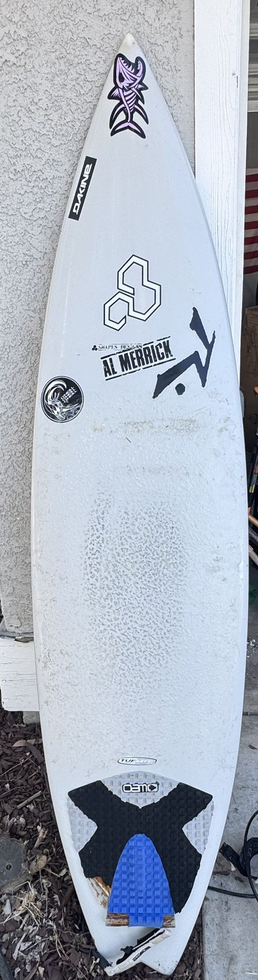 Surfboards, Wetsuits,fins, Socks And Wax