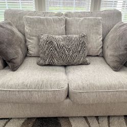 Like New Ashley Furniture Alesandra Sofa + Oversized Chair (3PC) Set – 50% Off (Quick Sale)