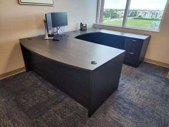 LARGE EXECUTIVE BOW FRONT U SHAPE GRAY DESK WITH 2 FILES, NEW! $895