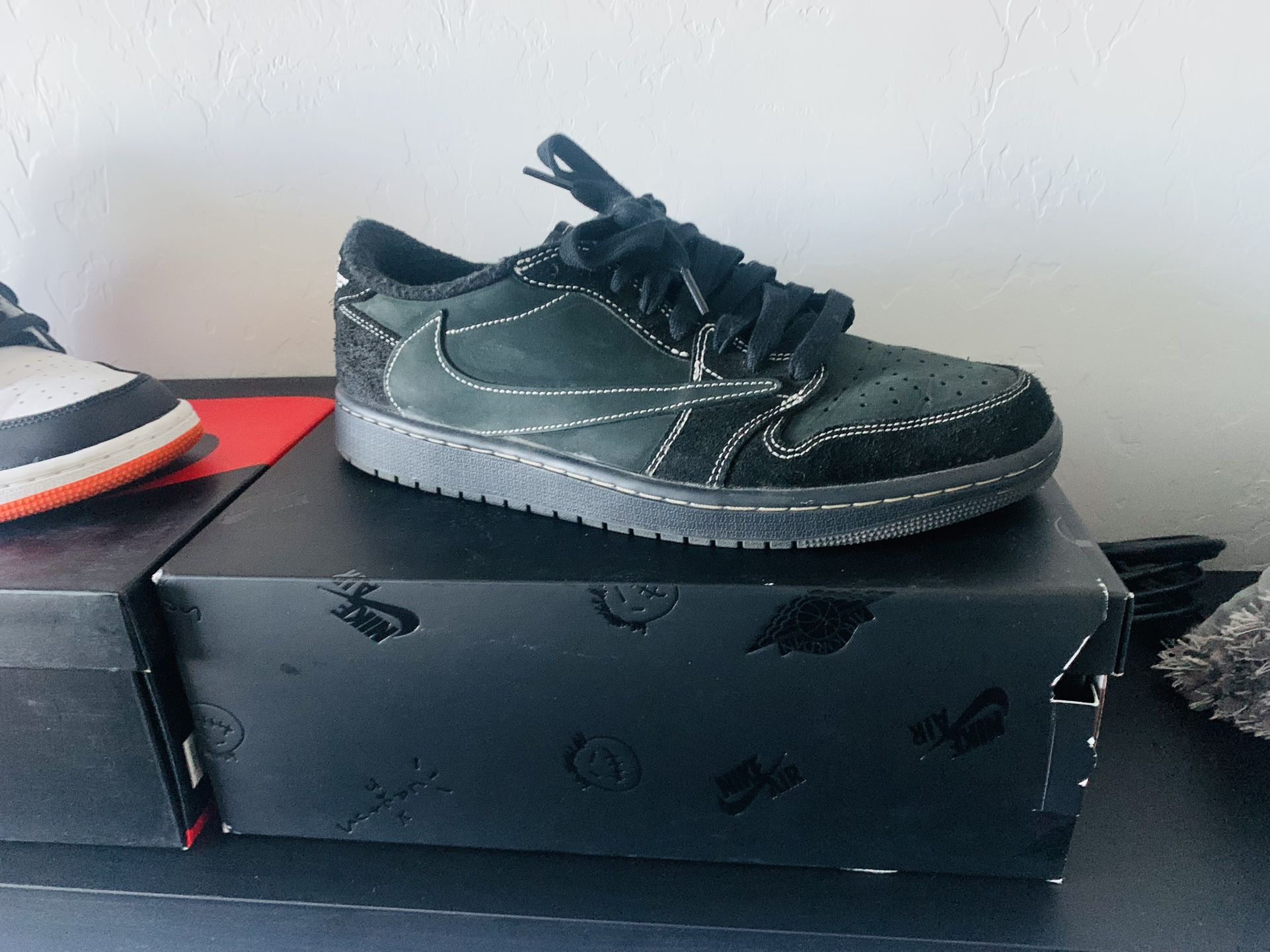 Air Jordan Travis Scott Phantom Low  Size 10 Men 