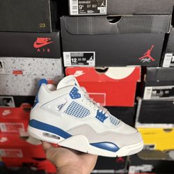 2024 Jordan Military Blue 4s size 9 VNDS 