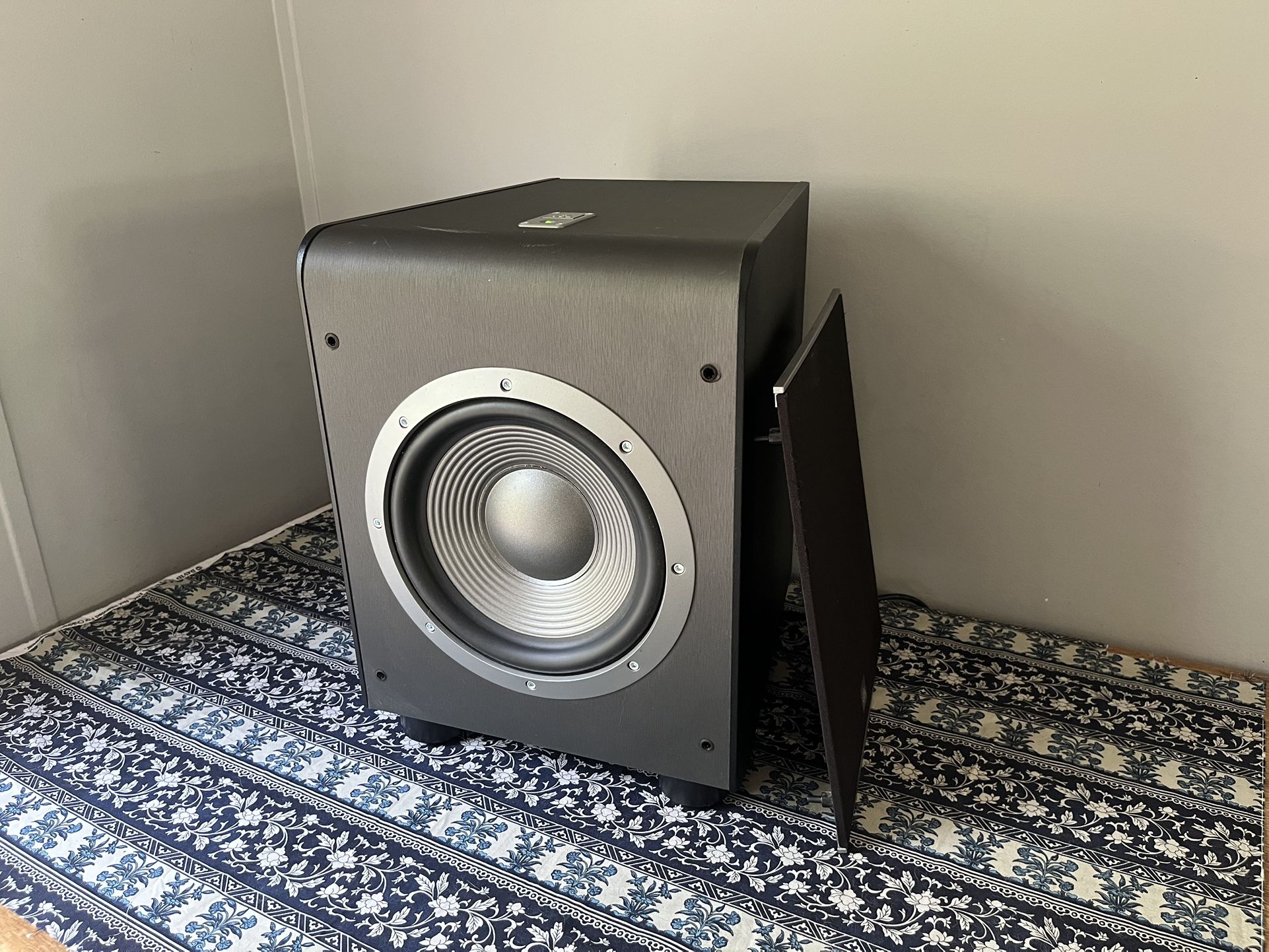 JBL ES150P 10 inch Powered Amplified Subwoofer 300 Watts Sub speakers