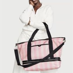NWT VICTORIA'S SECRET Weekender Bag  Let's go! This easy-to-carry, yet totally spacious bag is sized just right for quick getaways. In our iconic sign