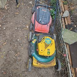 Honda pressure washer to 6 gallons. Shop vac and mowers for parts closing sale.