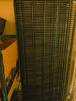 Green Epoxy-Coated Wire Shelf Panels