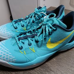 Kobe 6 Size 10