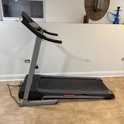 Treadmill 