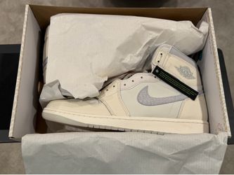 Jordan 1 Retro High OG Sail University Red - Size 13 Men’s