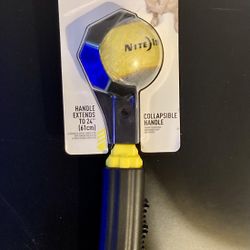 Huck 'N Tuck Collapsible Throwing Dog Toy