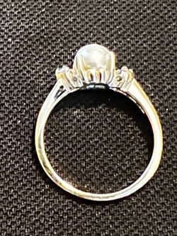 ✨ 💎 14K White Gold Pearl & Diamond 💍 Ring 💎 ✨ 💲 Asking: $325 OBO