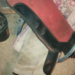 Horse Saddles And Accessories 