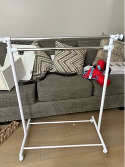 Cloth hanger