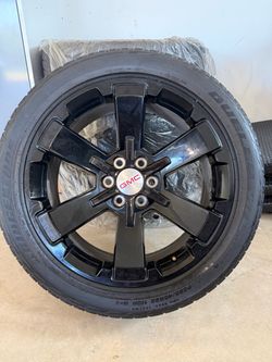 GMC  Denali wheels