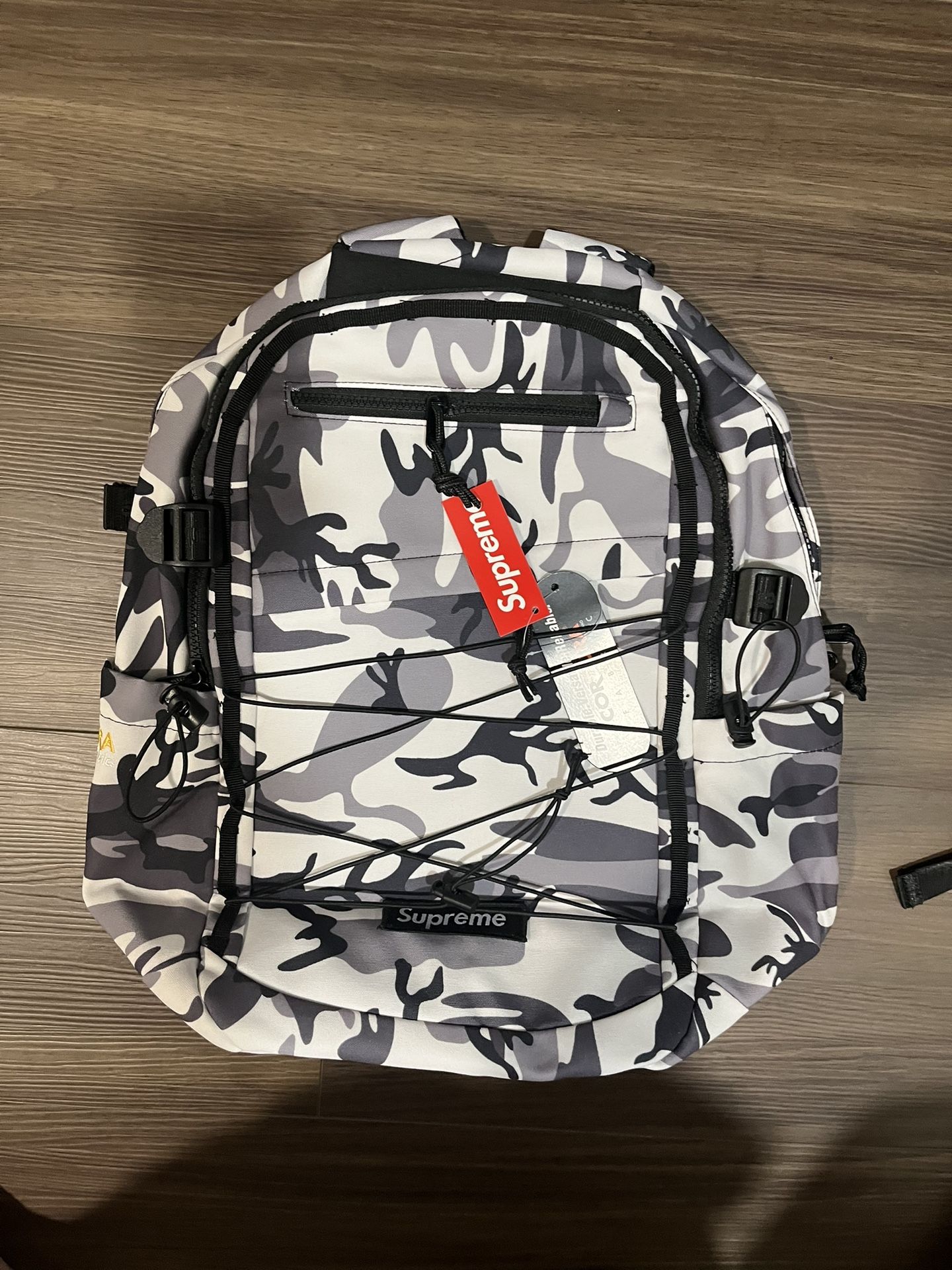 Supreme Backpack ‘snow camo’ (ss25)