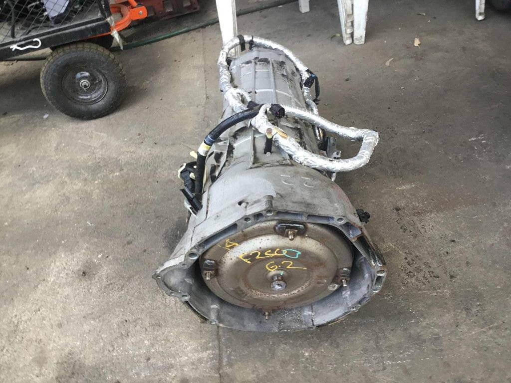 FORD TRANSMISIÓN 6.2 2WD