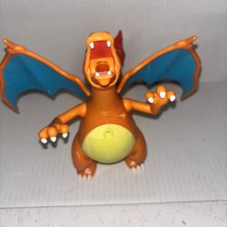 Pokemon Charizard Figure 