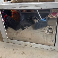 Trucker Box Tool