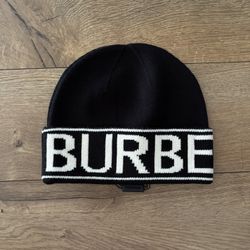 Bur🫐Beanie