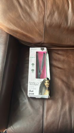 Vivitar Flat iron (Read Desc)